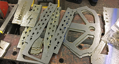 Flat-packed weapon sections